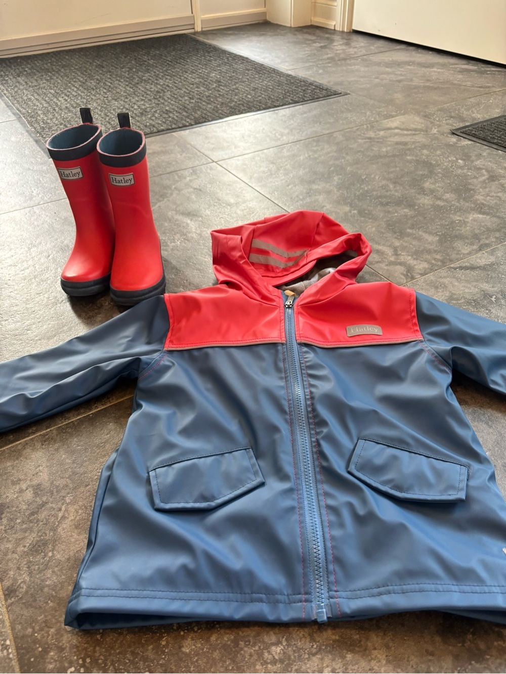 Hatley Kids Rain Jacket with Blue Trim and matching Boots - 3T, Size 10C Boots